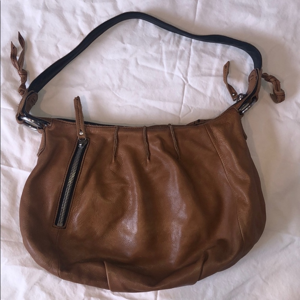 Hobo tan shoulder bag